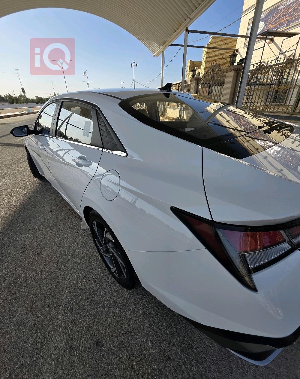 هيونداي النترا